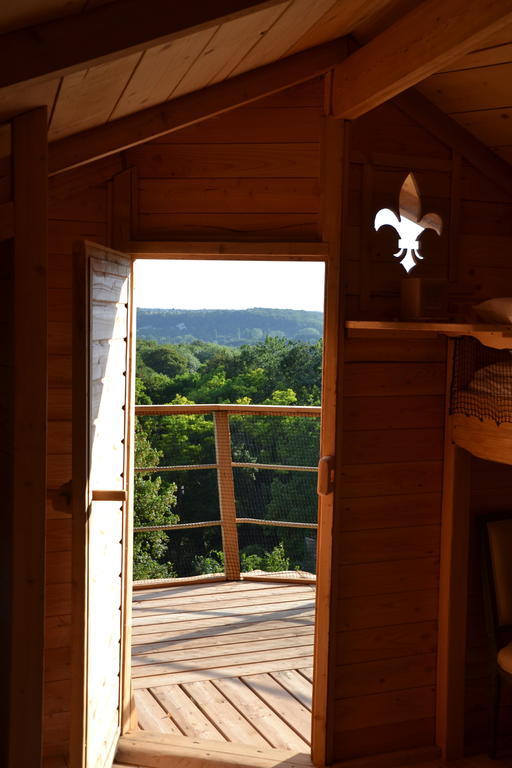 Les Hautes Sources - Esprit De France Menilles Room photo